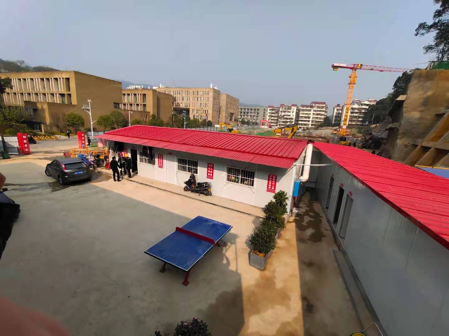 湖南大學智能制造科研樓工地監控、實名制通道項目